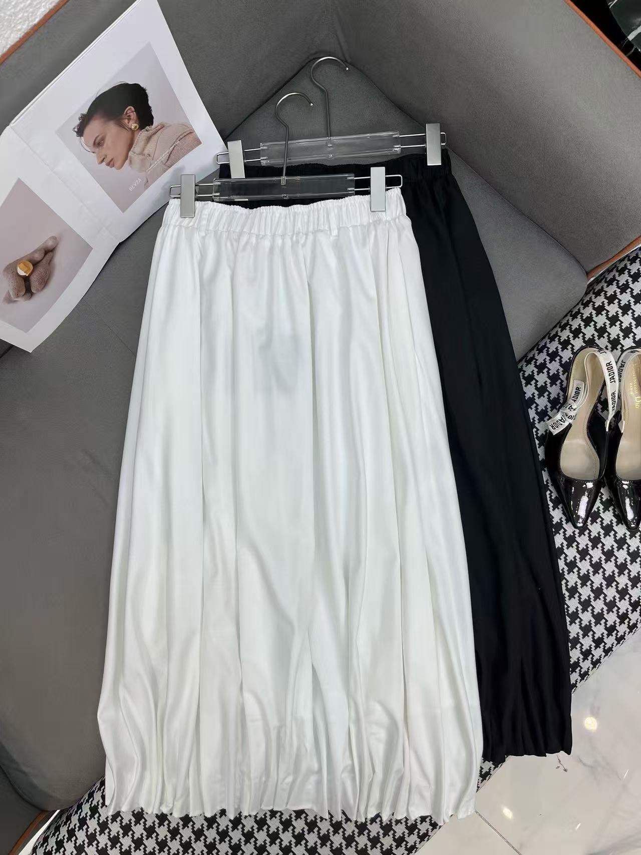 PR4DA トライアングルロゴスカート【50％割引+送料無料】