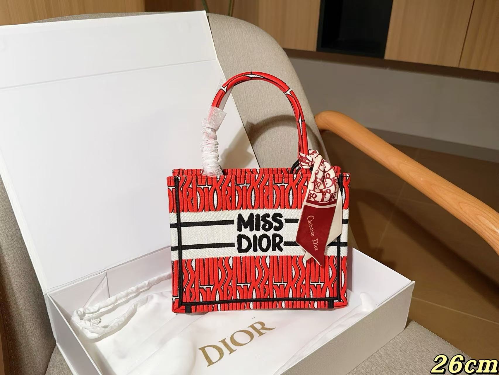 DI0Rの赤いハンドバッグ【50％割引+送料無料】