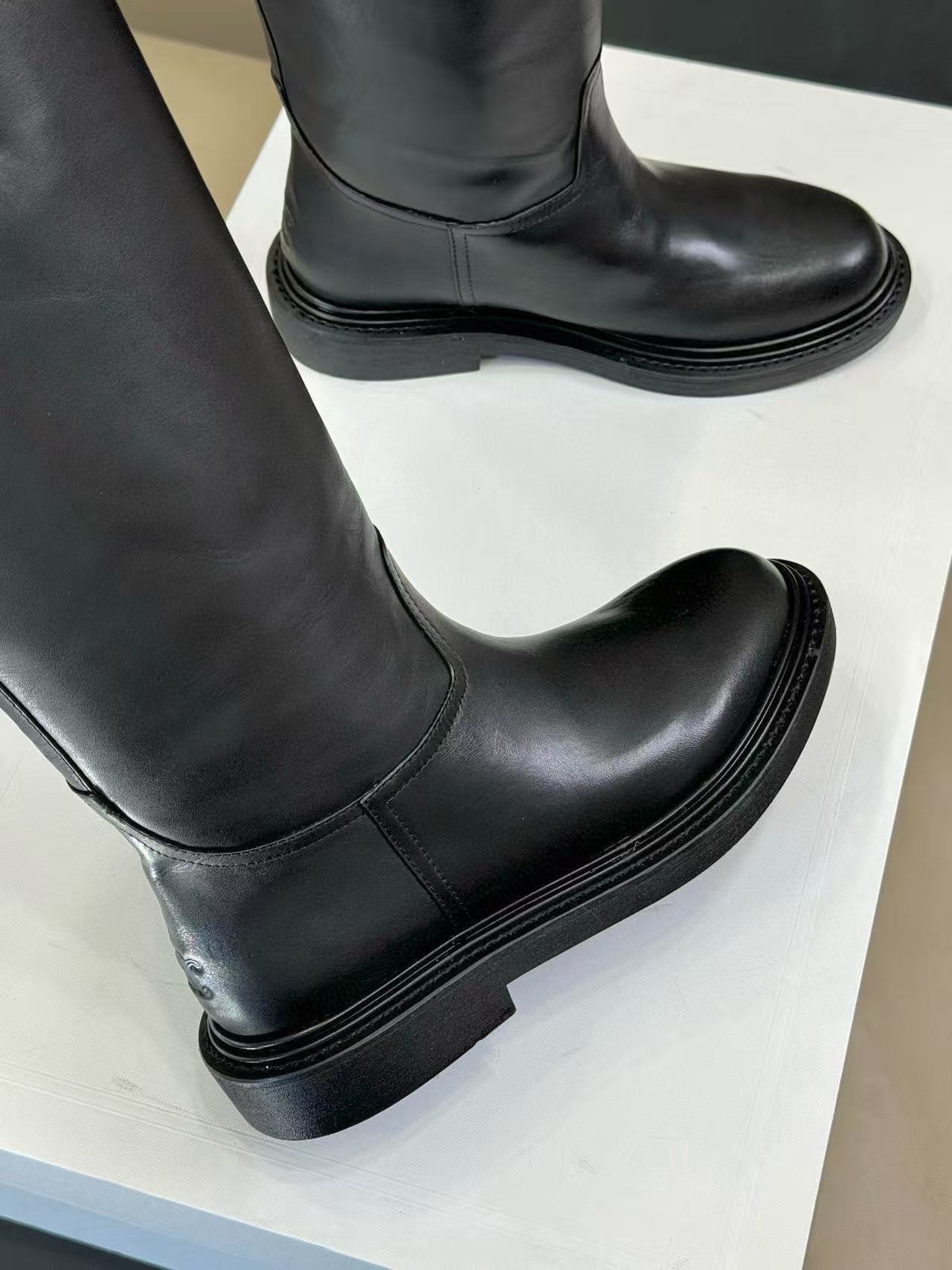 CEL1NEの高品質凱旋門ブーツ【50%割引+送料無料】