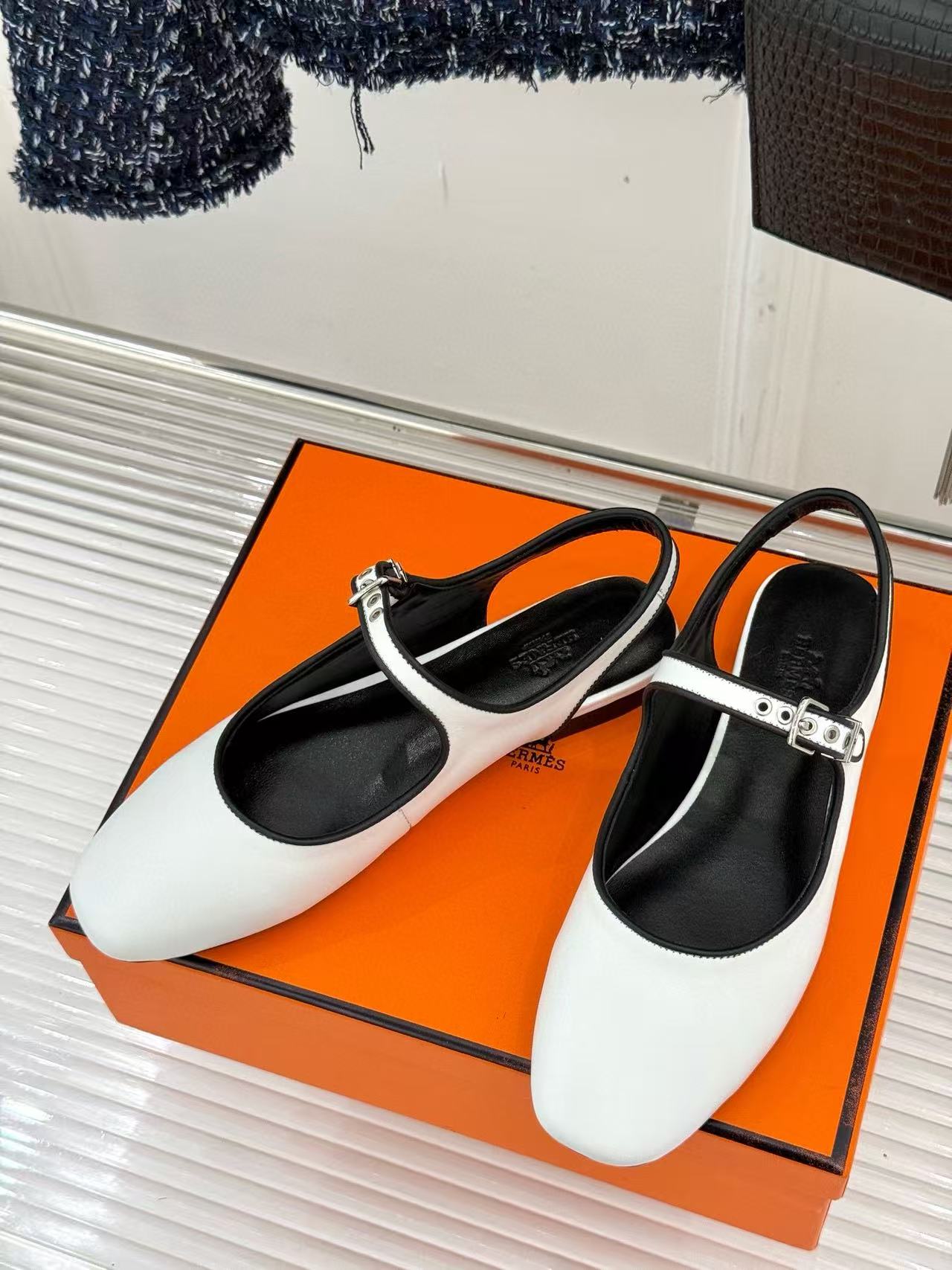 HERME5 高級レザーフラットサンダル【50%割引+送料無料】