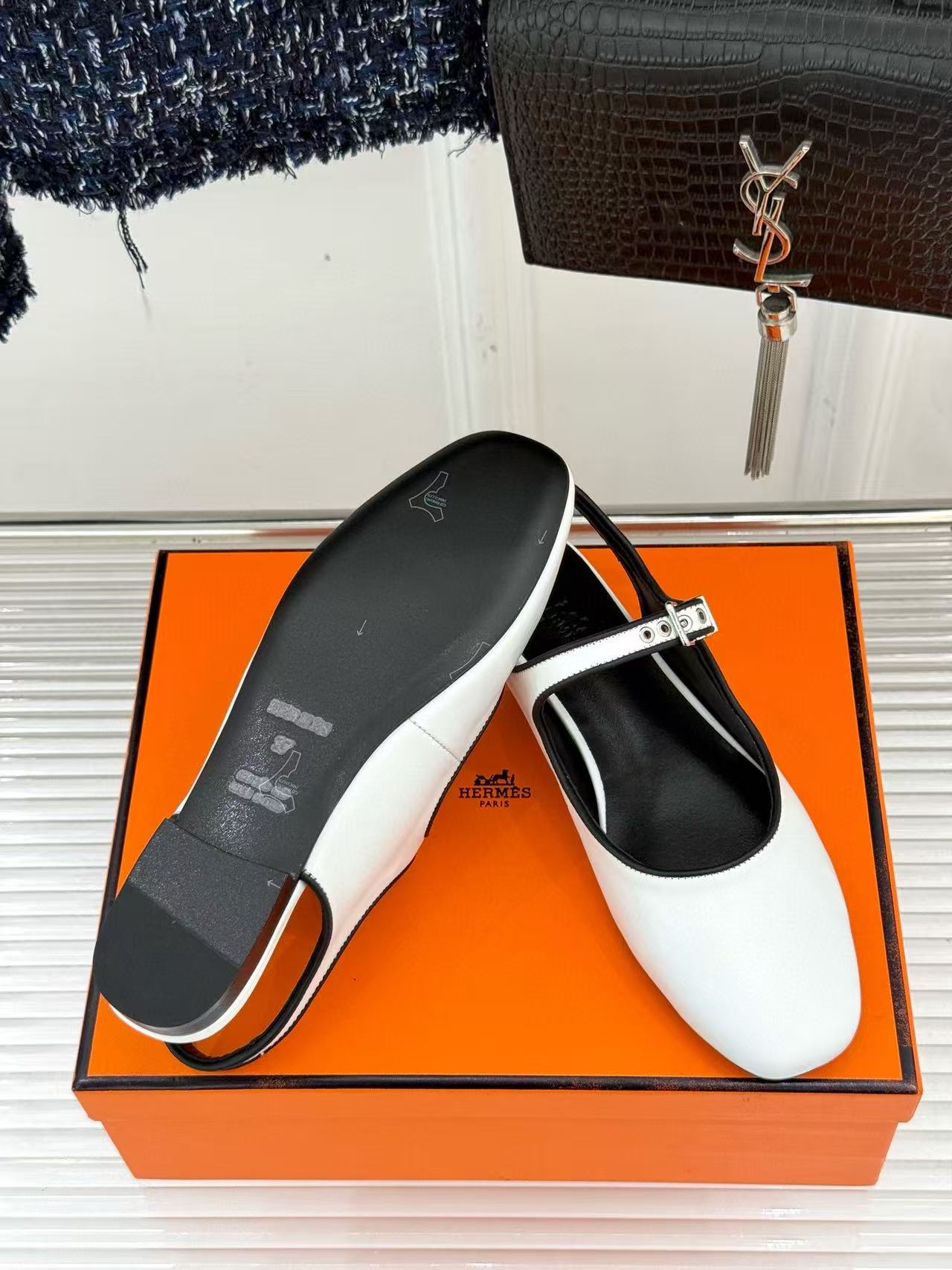 HERME5 高級レザーフラットサンダル【50%割引+送料無料】