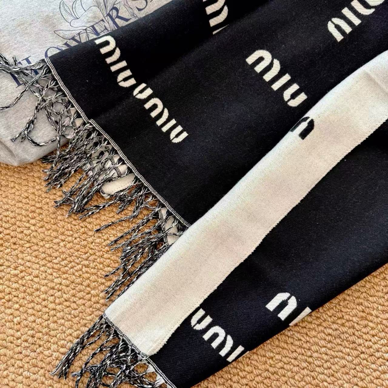 M1UM1U 秋冬 レタード カシミヤ タッセル スカーフ【50％割引+送料無料】