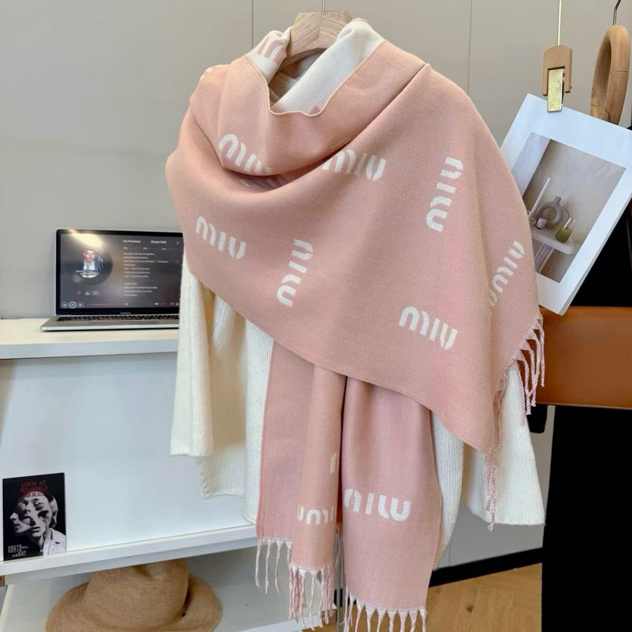 M1UM1U 秋冬 レタード カシミヤ タッセル スカーフ【50％割引+送料無料】