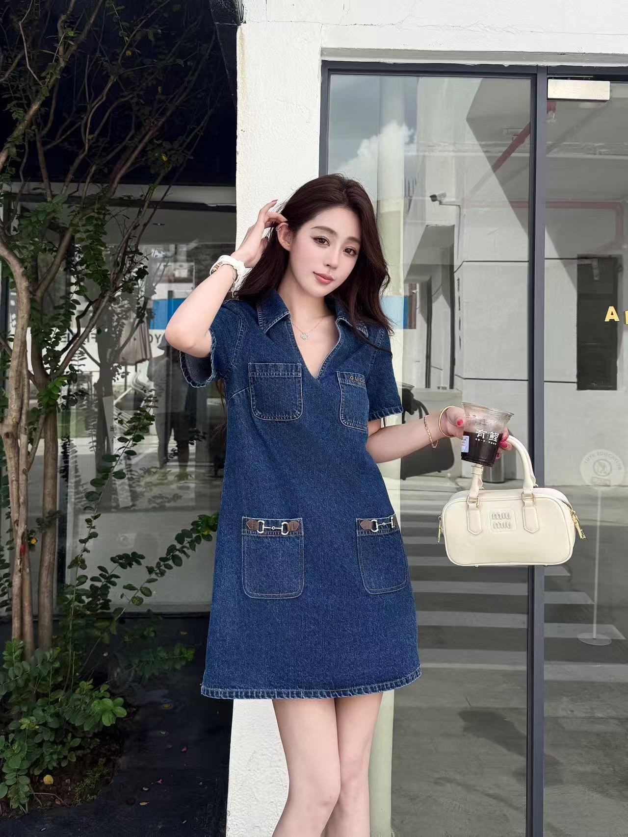 GUCC1 4ポケット Vネック デニムドレス【50％割引+送料無料】