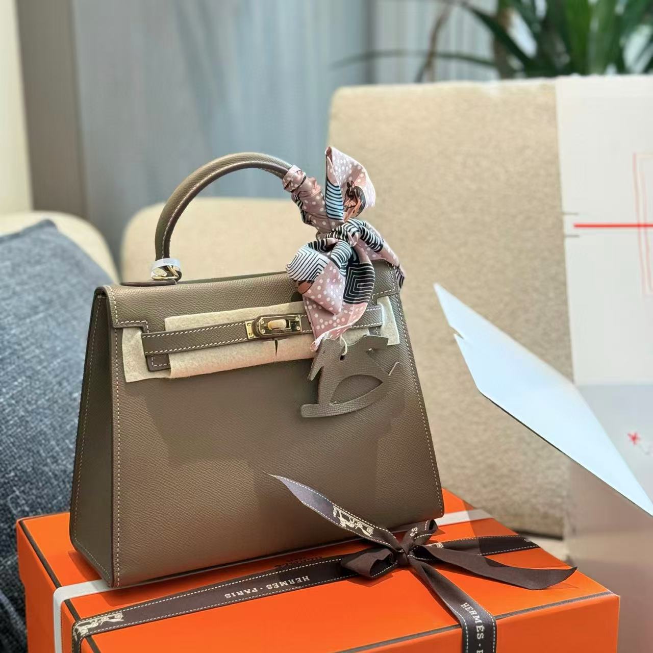 HERME5 Kelly牛革ハンドバッグ【50％割引+送料無料】