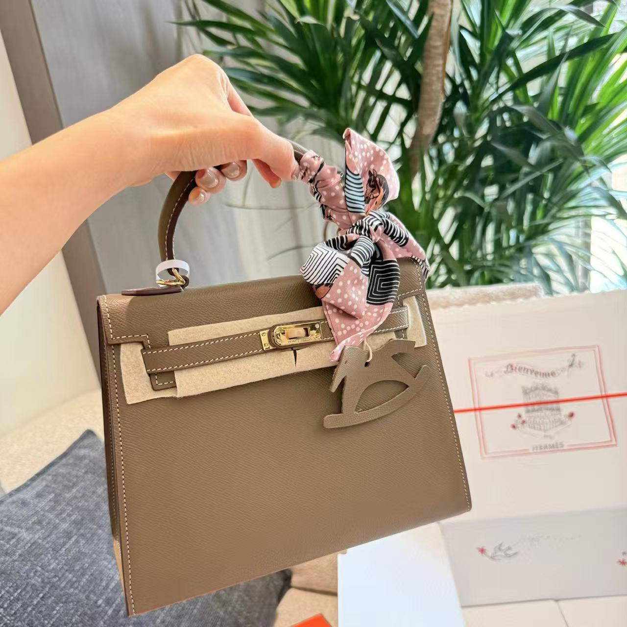 HERME5 Kelly牛革ハンドバッグ【50％割引+送料無料】