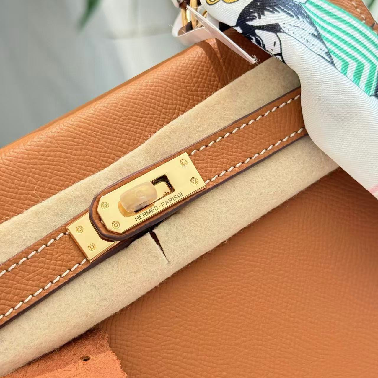 HERME5 Kelly牛革ハンドバッグ【50％割引+送料無料】