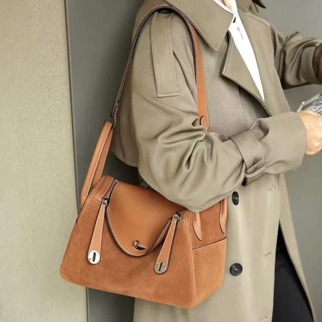 HERME5 lindy鹿革ショルダーバッグ【50％割引+送料無料】