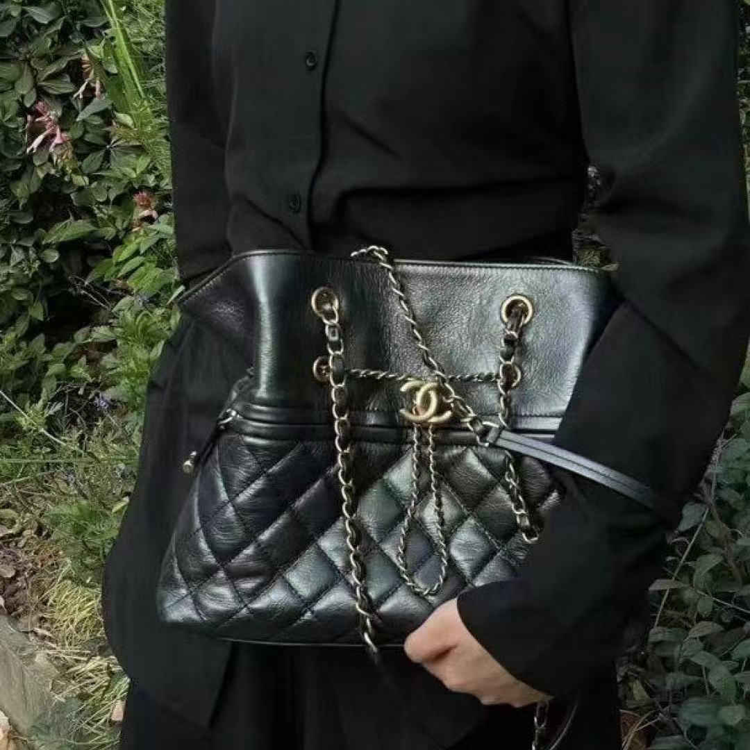 CHANE1 ドローストリングショルダーバッグ【50％割引+送料無料】