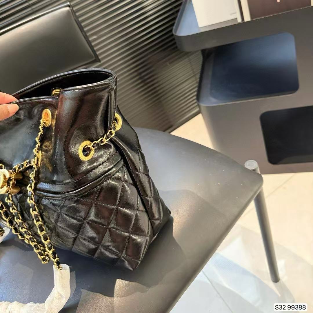 CHANE1 ドローストリングショルダーバッグ【50％割引+送料無料】