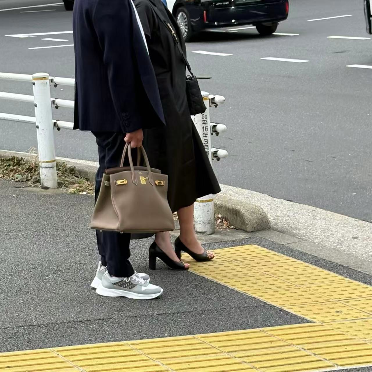 HERME5の高品質ハンドバッグ【50％割引+送料無料】