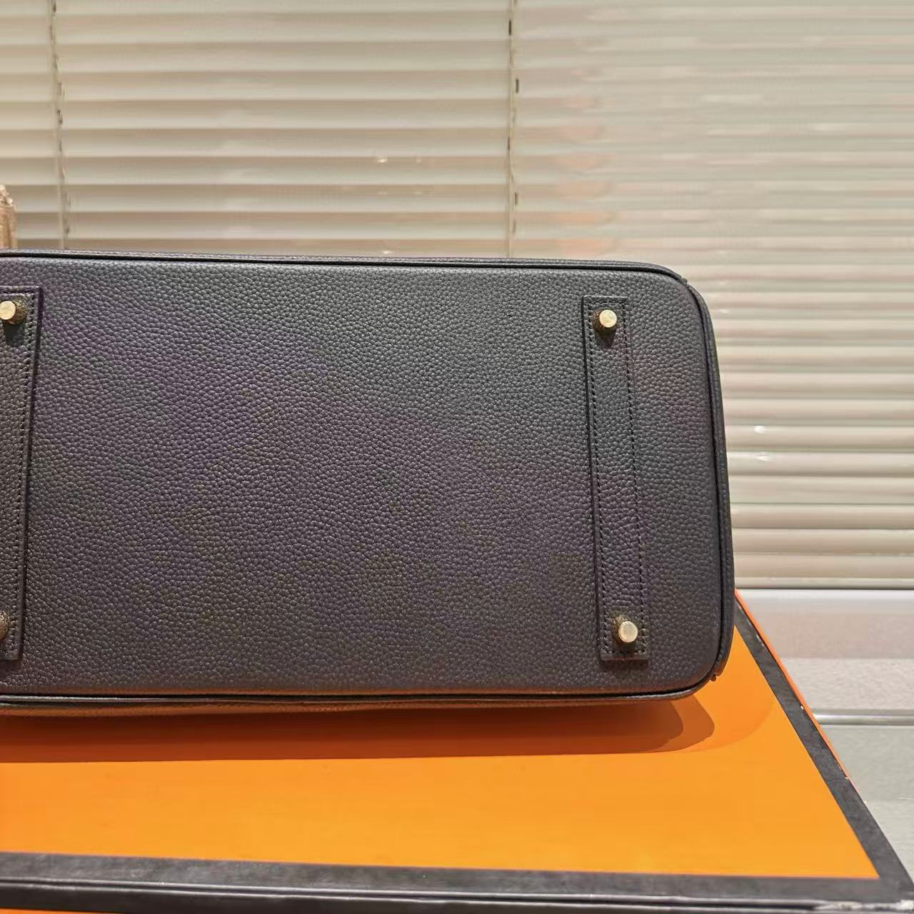 HERME5の高品質ハンドバッグ【50％割引+送料無料】