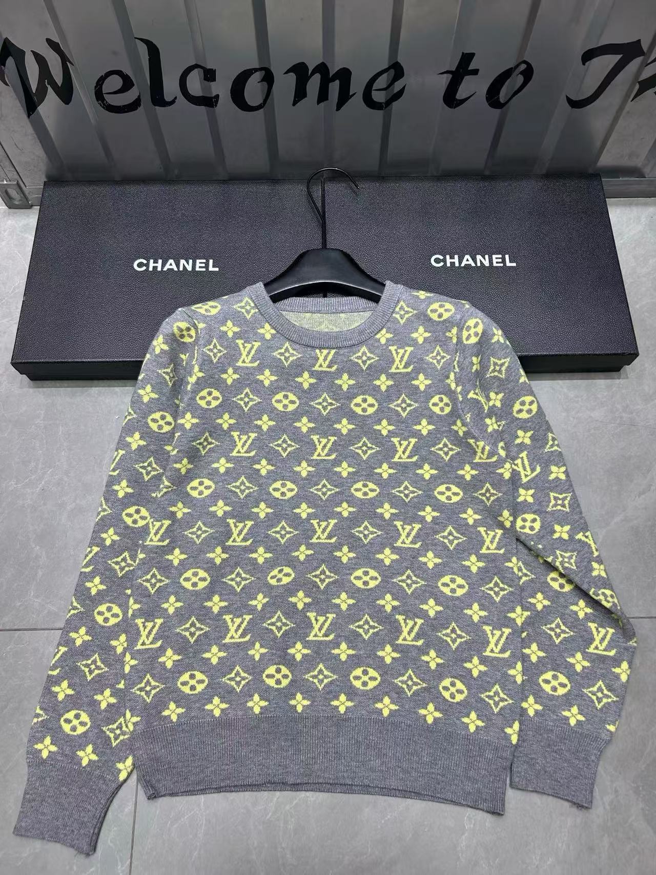 LVプリントウールセーター【50％割引+送料無料】