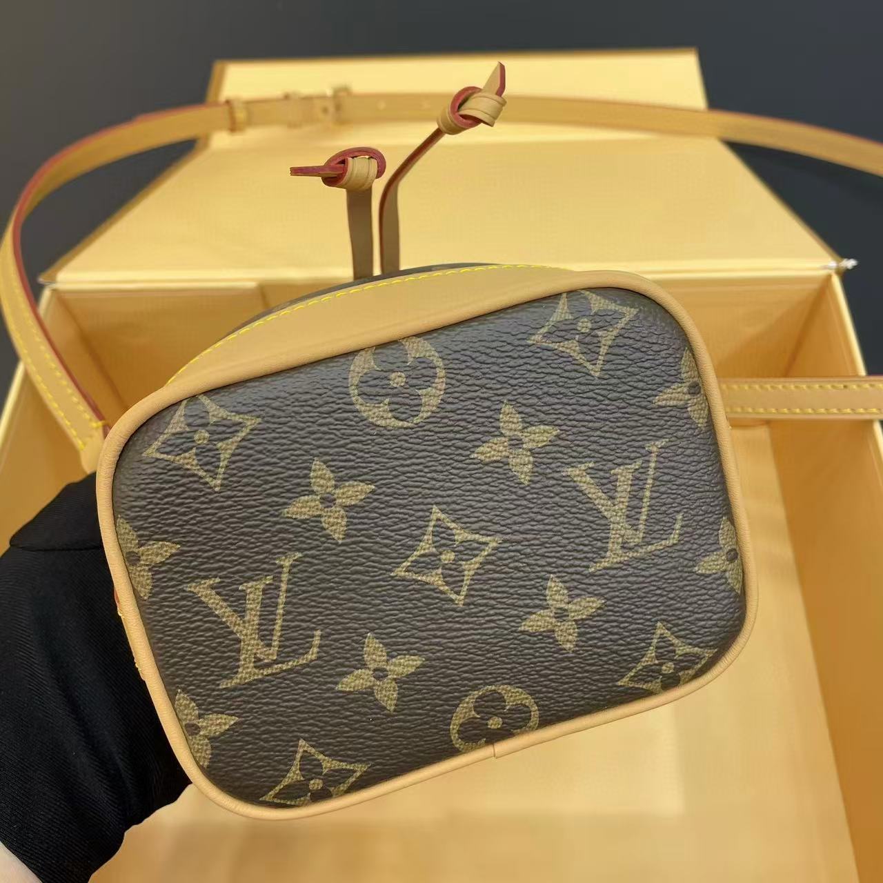 LVプリントバケットバッグ【50%割引+送料無料】