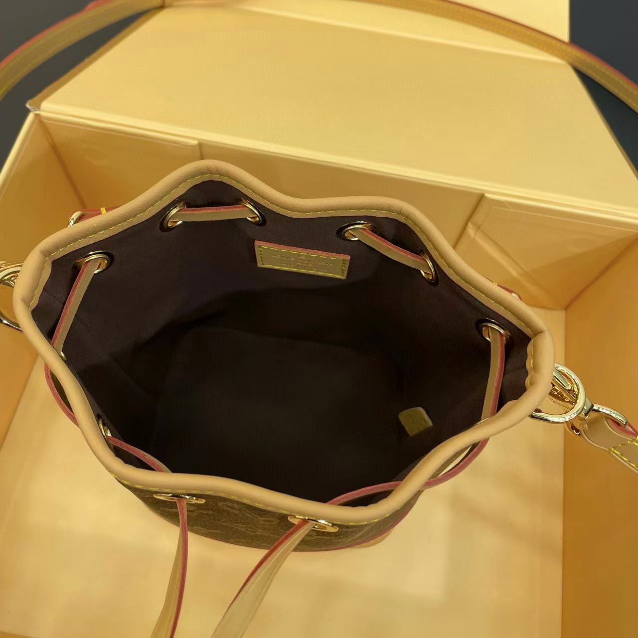 LVプリントバケットバッグ【50%割引+送料無料】