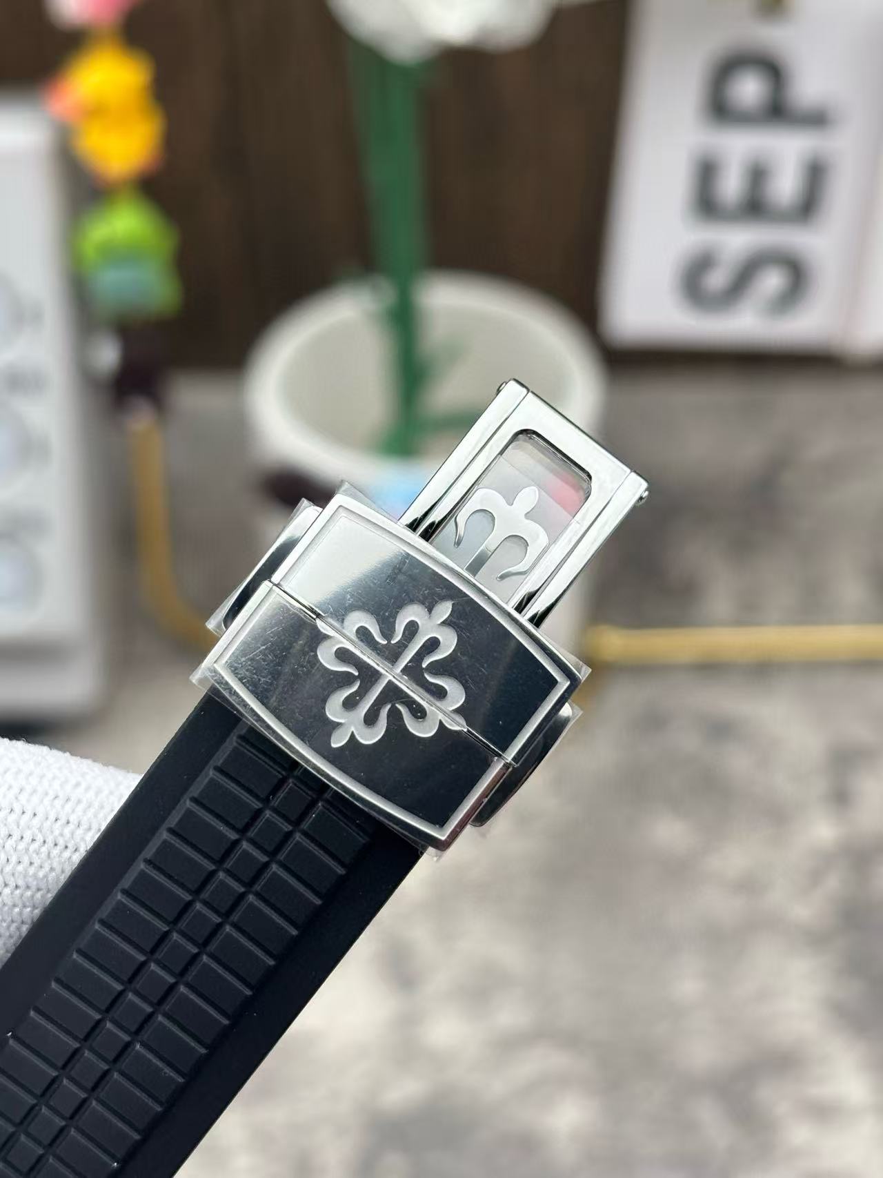 PATEK PH1LIPPEブラックダイヤルのグレネードレディースウォッチ【50%割引+送料無料】