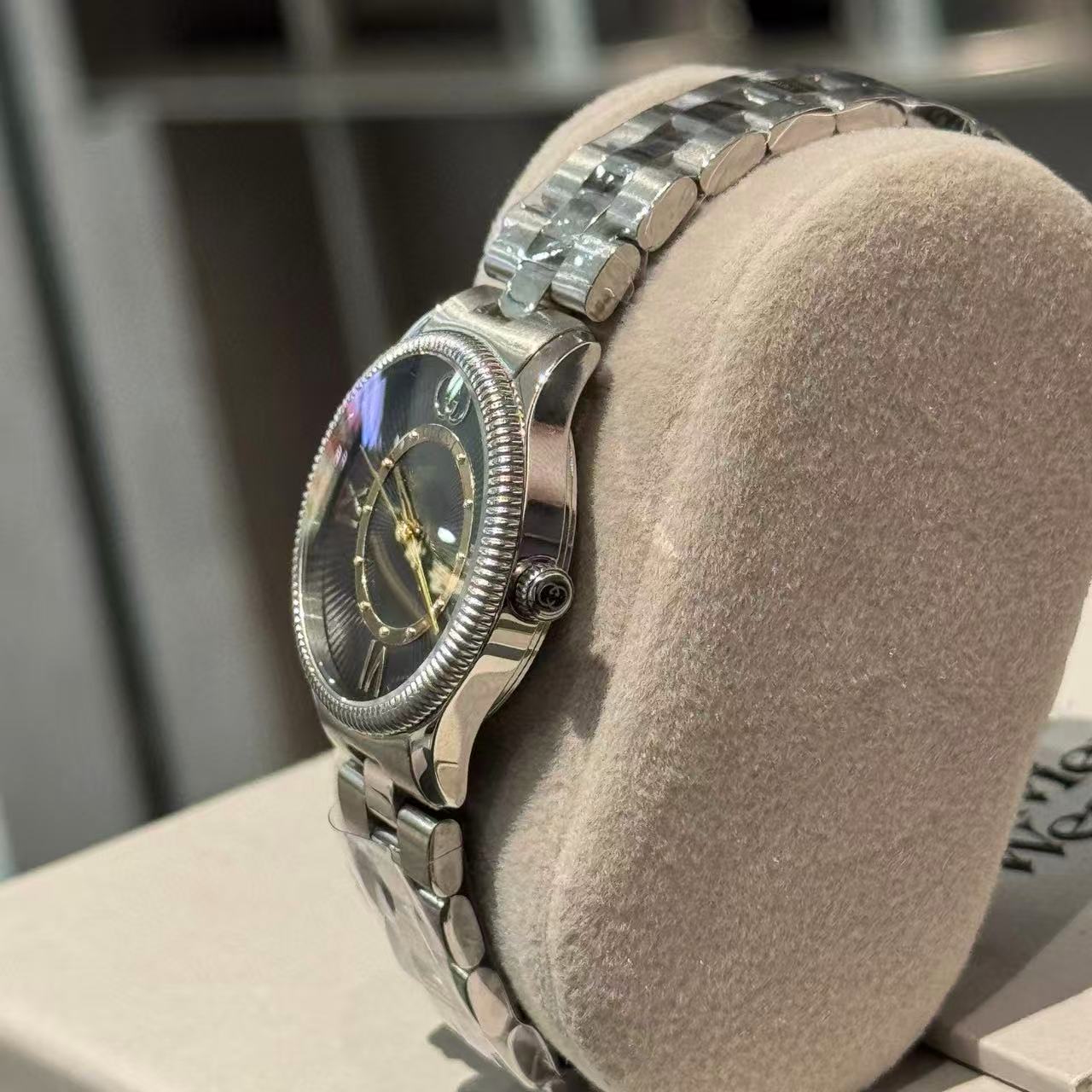 GUCC1 G-timelessleE女性用スチールストラップウォッチ【50％割引+送料無料】【50％割引+送料無料】