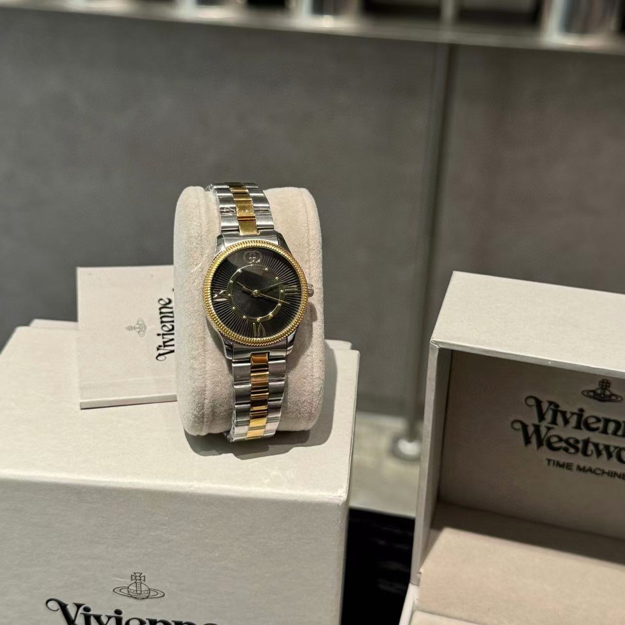 GUCC1G-Timeless女性用スチールストラップウォッチ【50％割引+送料無料】