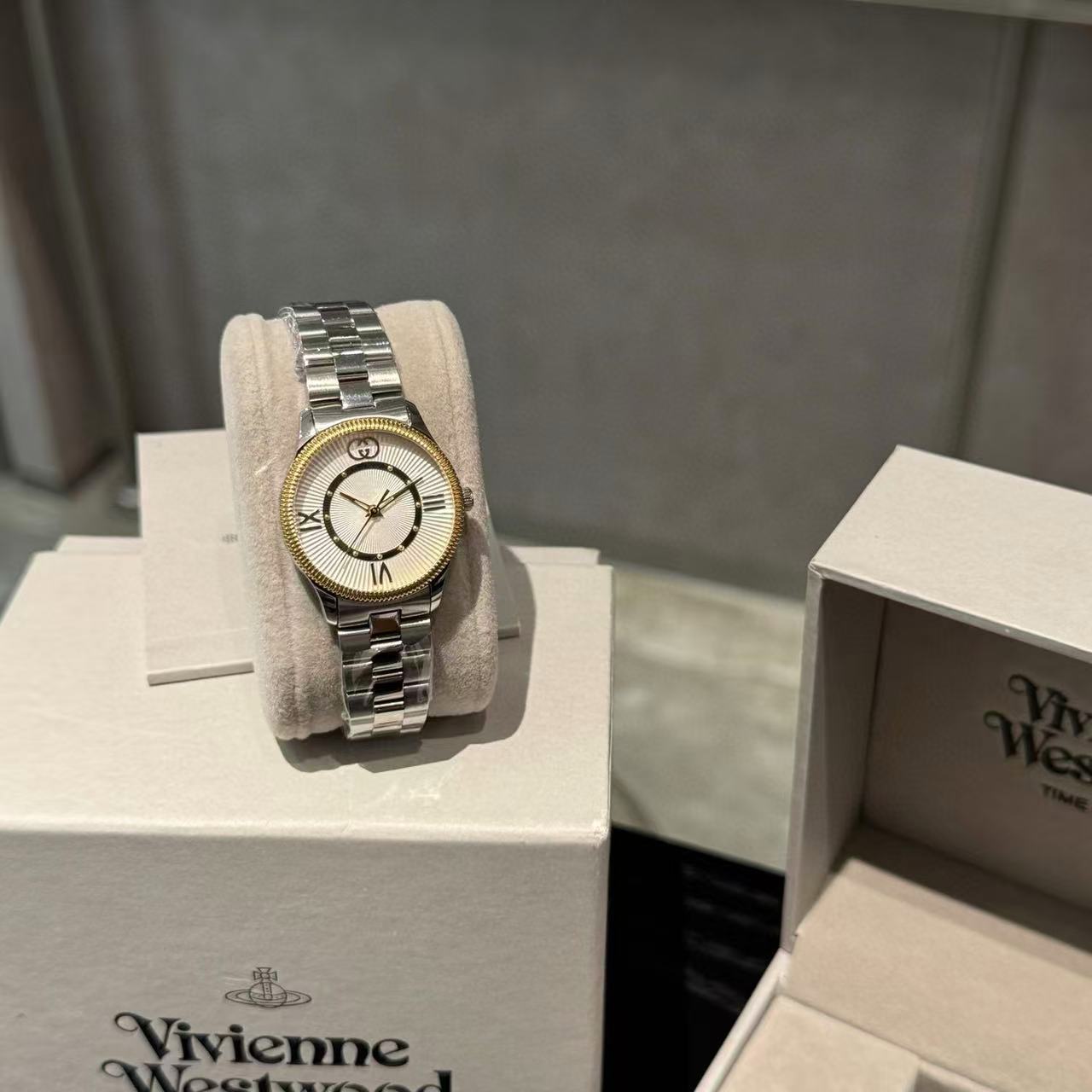 GUCC1G-Timeless女性用スチールストラップウォッチ【50％割引+送料無料】