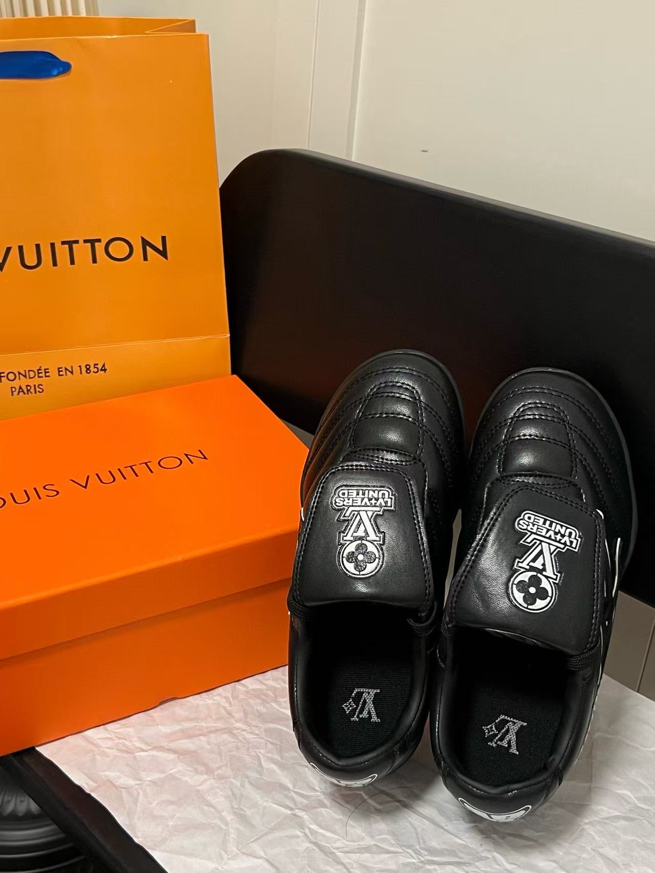 LV四つ葉のクローバーカジュアルシューズ【50%割引+送料無料】