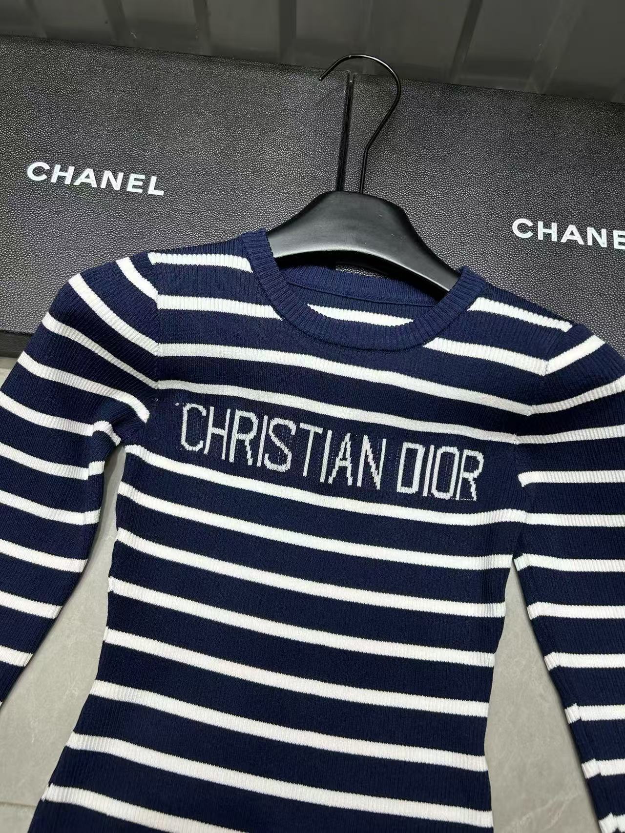 DI0R ストライプ レター ロングスリーブ ドレス【50%割引+送料無料】