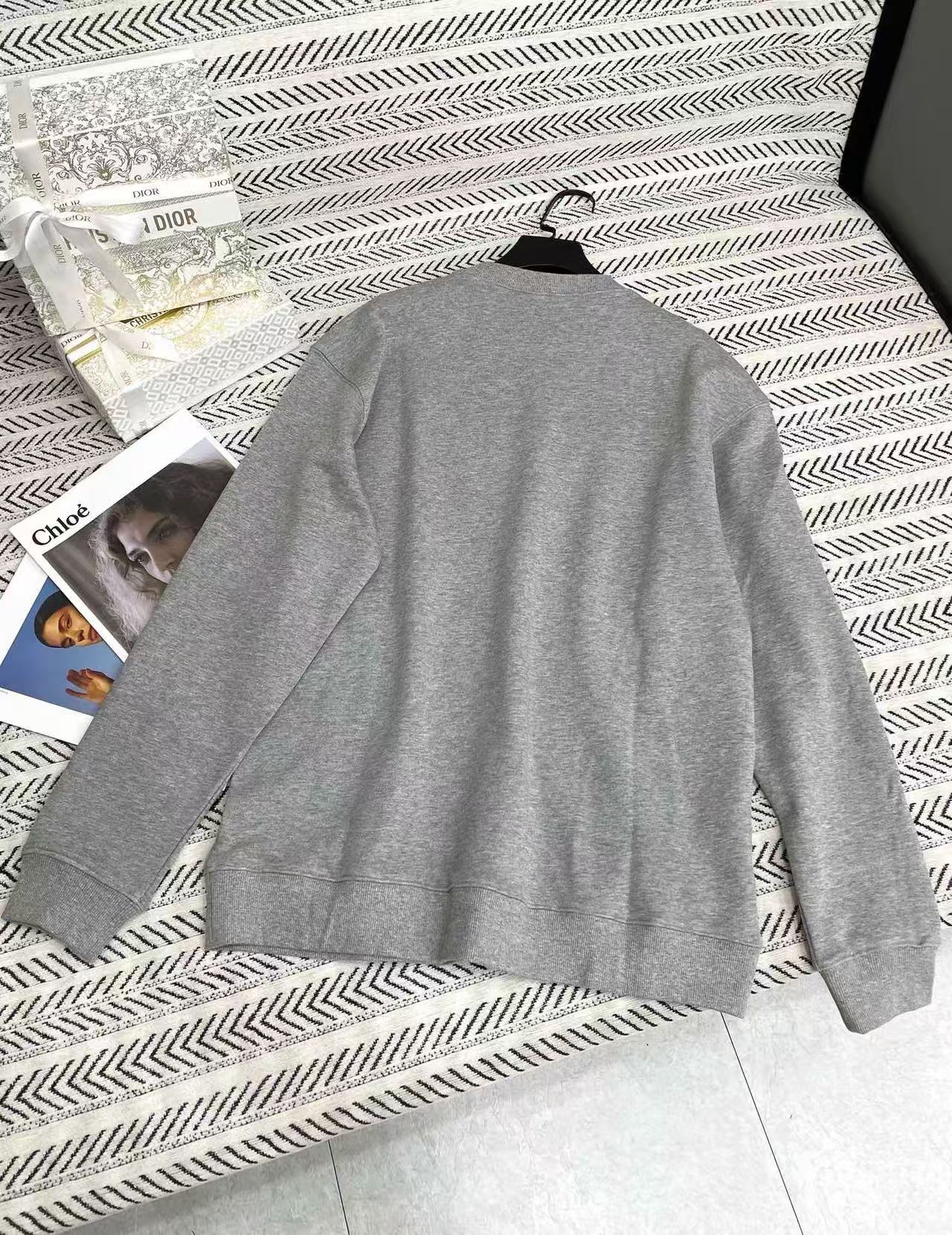 GUCC1 刺繍レタリング スウェットシャツ【50％割引+送料無料】