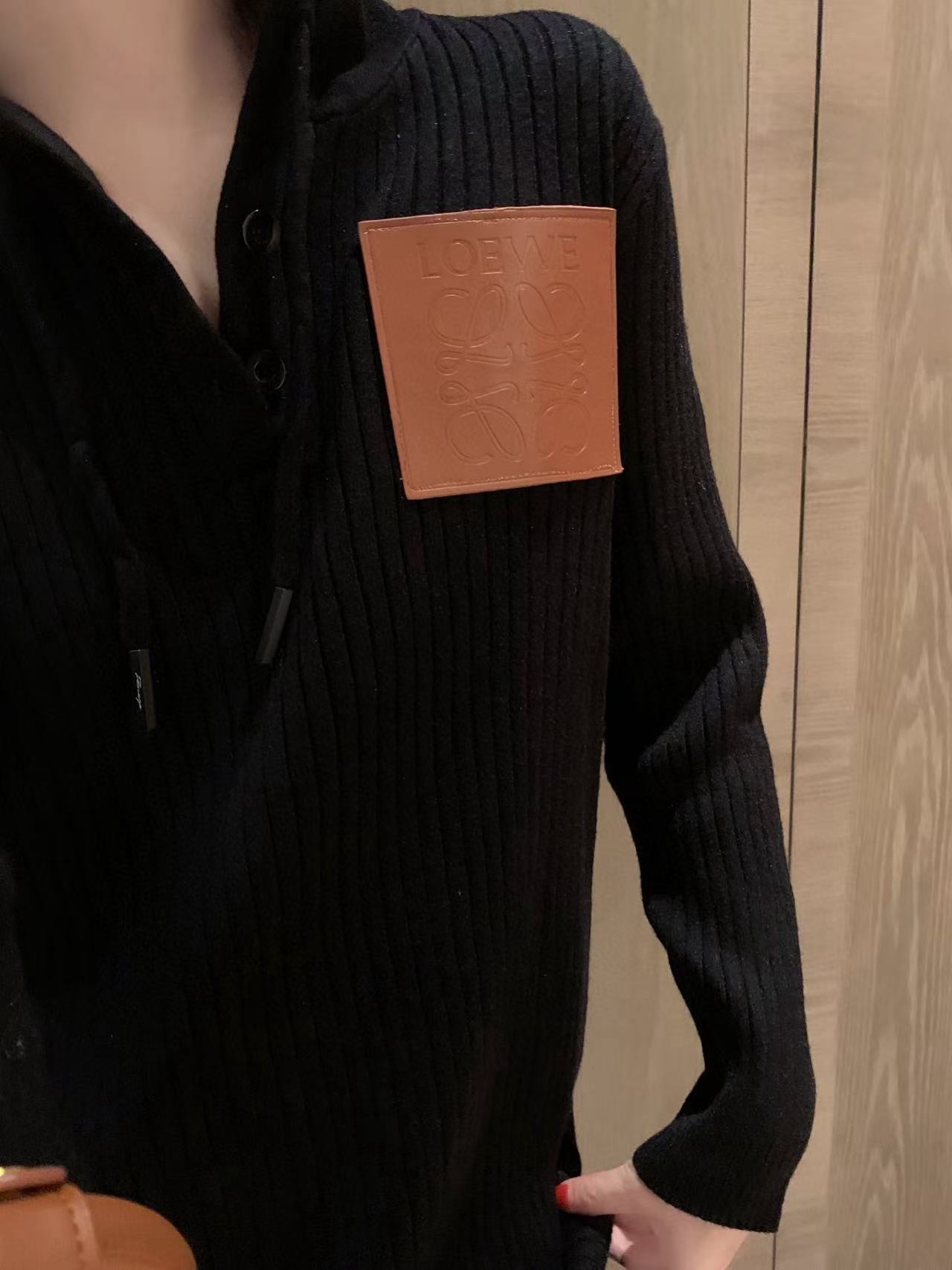 L0WEW フード付きニットドレス【50％割引+送料無料】