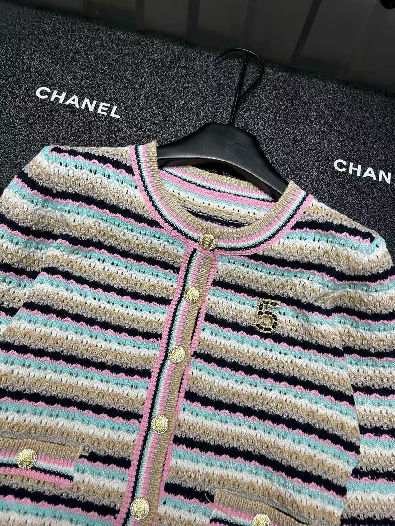 CHANE1 メタルボタン カラーブロック ウール カーディガン【50％割引+送料無料】