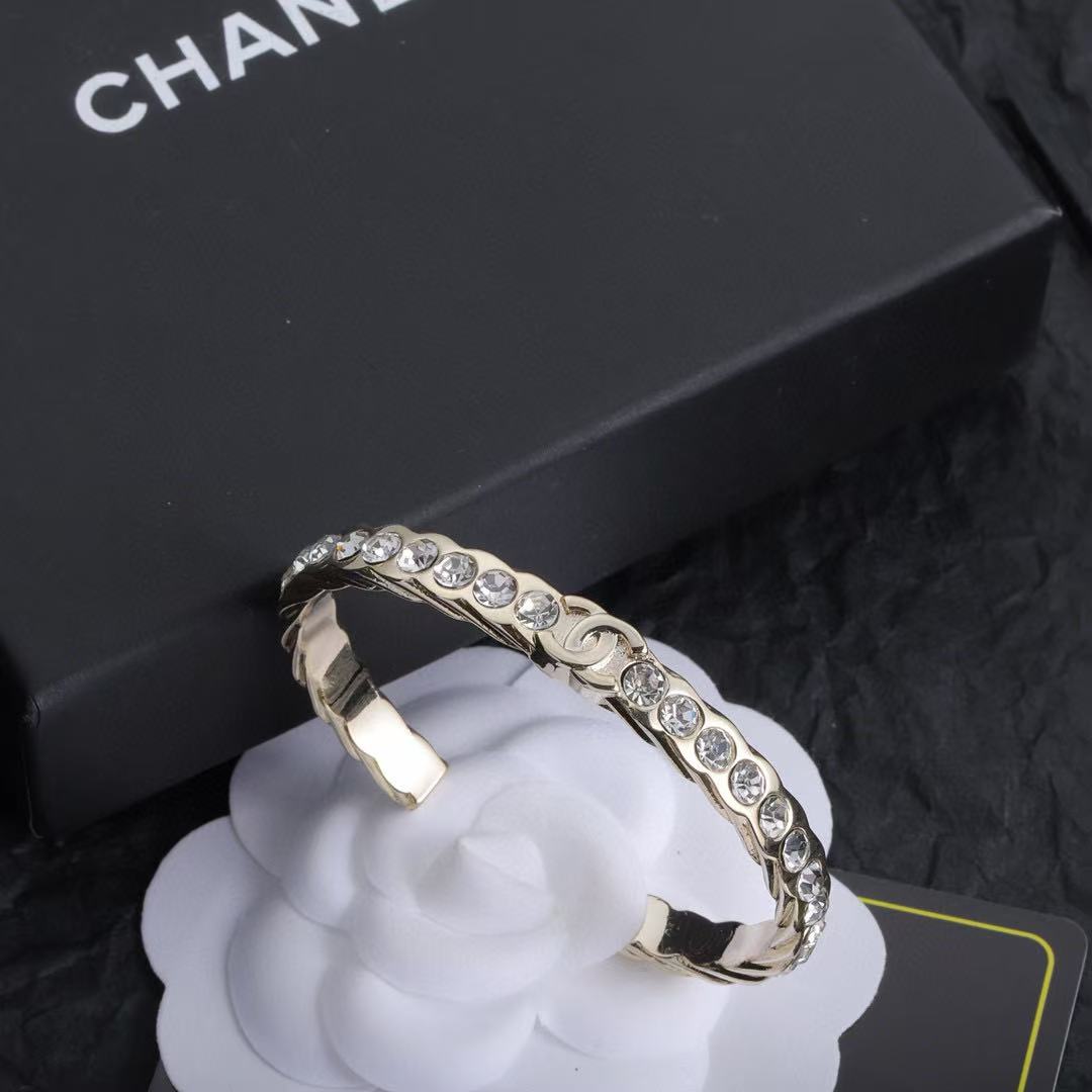 CHANE1 ダブルC ダイヤモンドブレスレット【50％割引+送料無料】