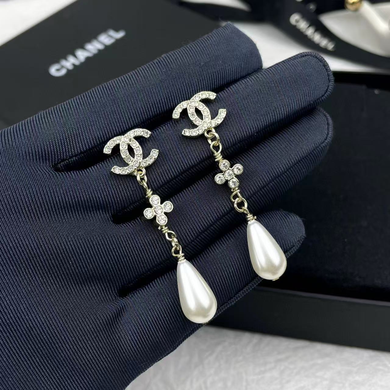 CHANE1 ダイヤモンドパールスタッドピアス【50％割引+送料無料】