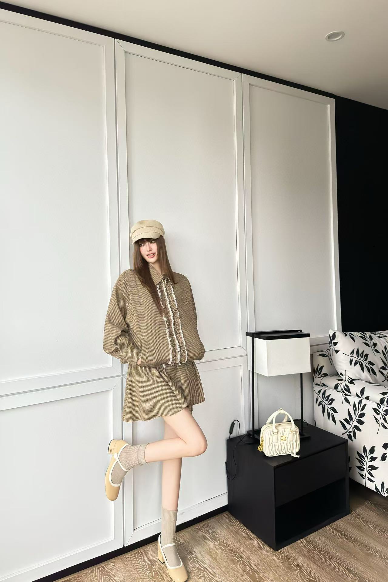 M1UM1U レーストリムジャケット+スカート ツーピースセット【50％割引+送料無料】