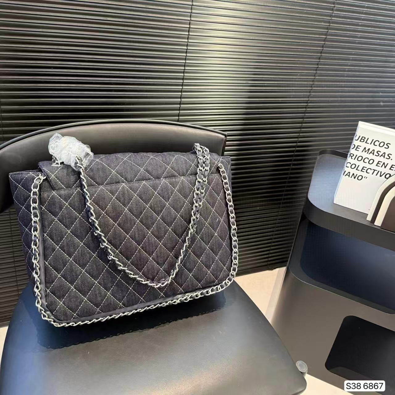 CHANE1 デニムチェーンバッグ【50％割引+送料無料】