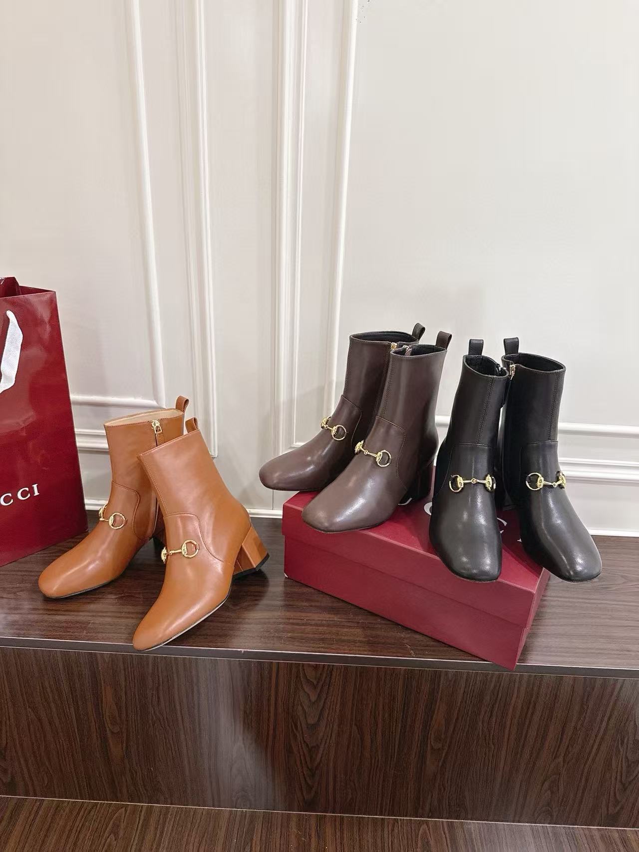 GUCC1 高品質ホースビットチャンキーヒールアンクルブーツ【50％割引+送料無料】