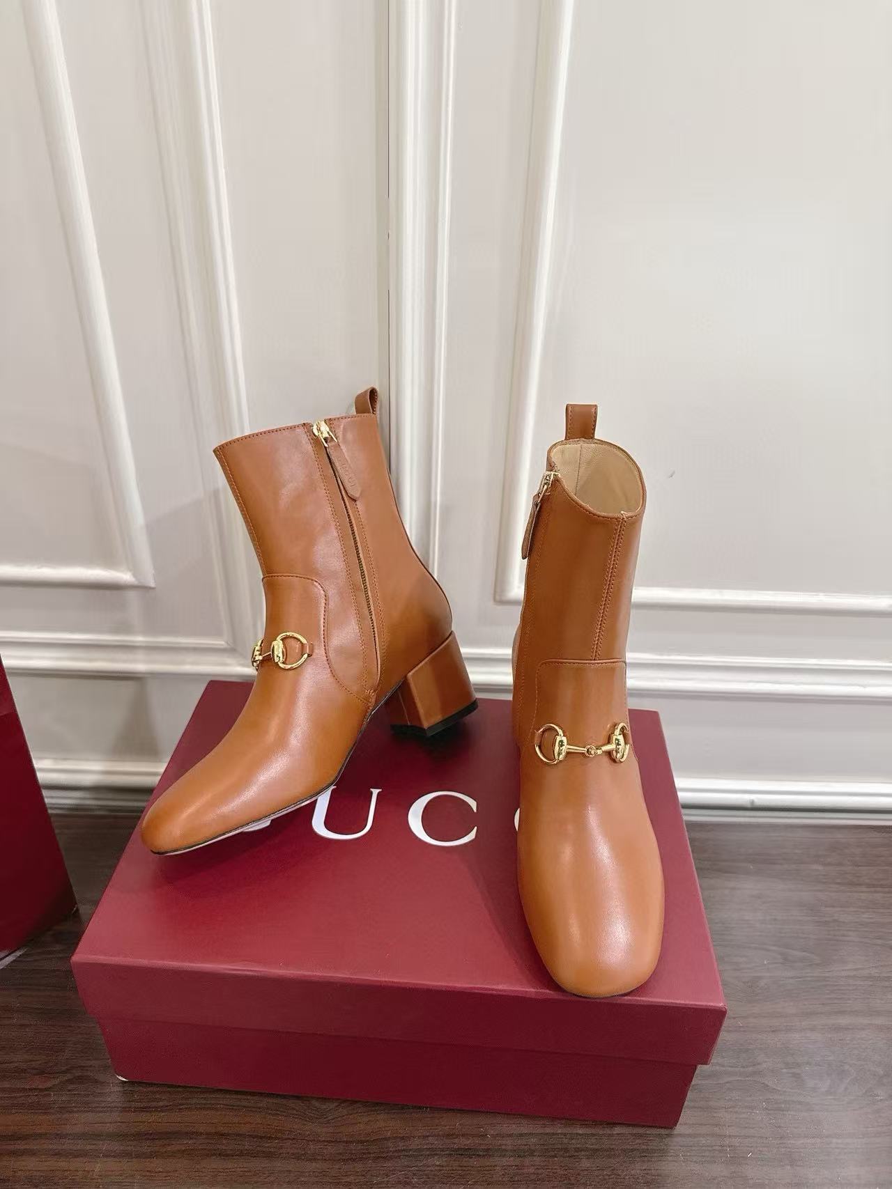 GUCC1 高品質ホースビットチャンキーヒールアンクルブーツ【50％割引+送料無料】