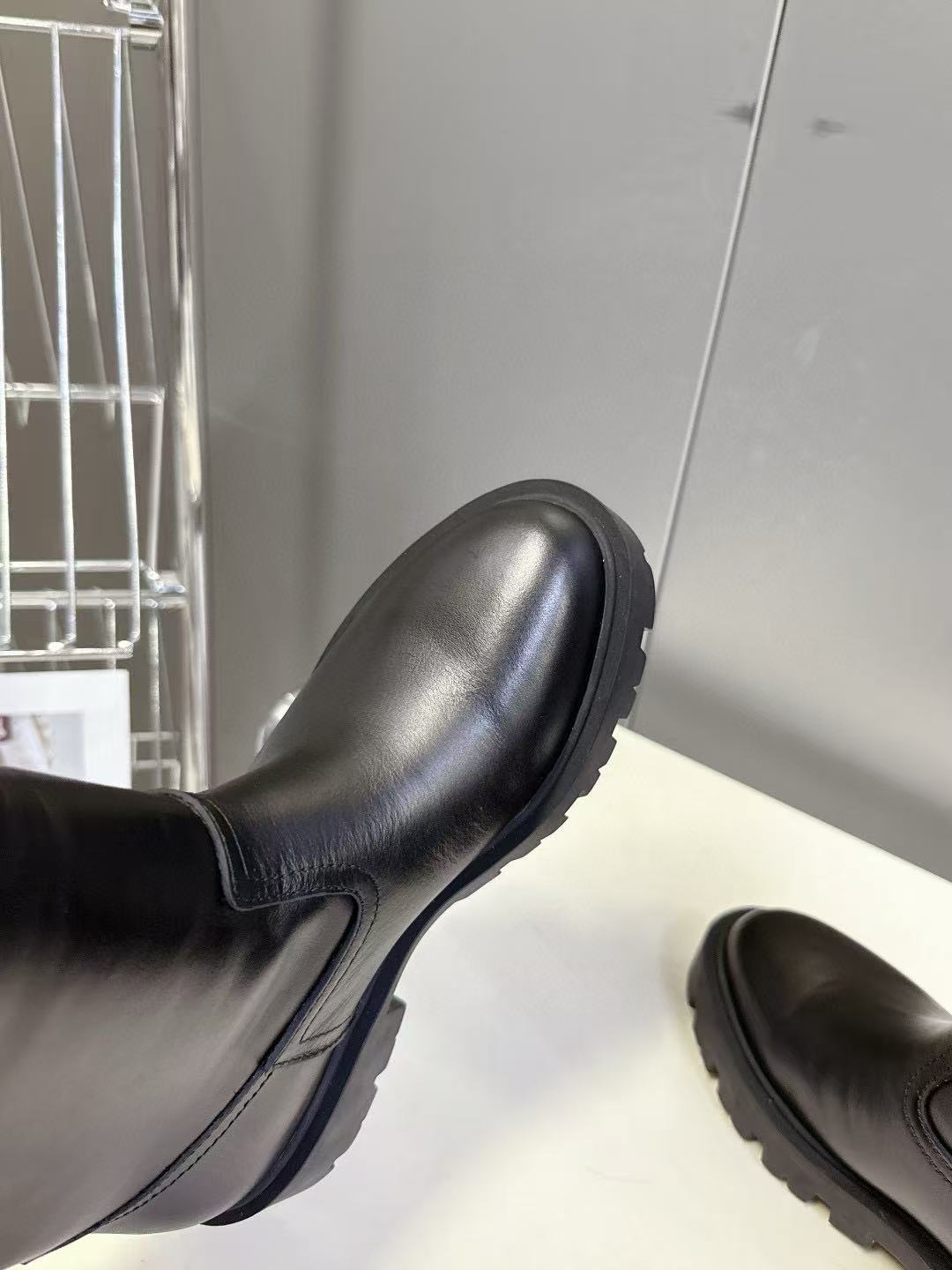 CEL1NEの高品質凱旋門ハイブーツ【50%割引+送料無料】