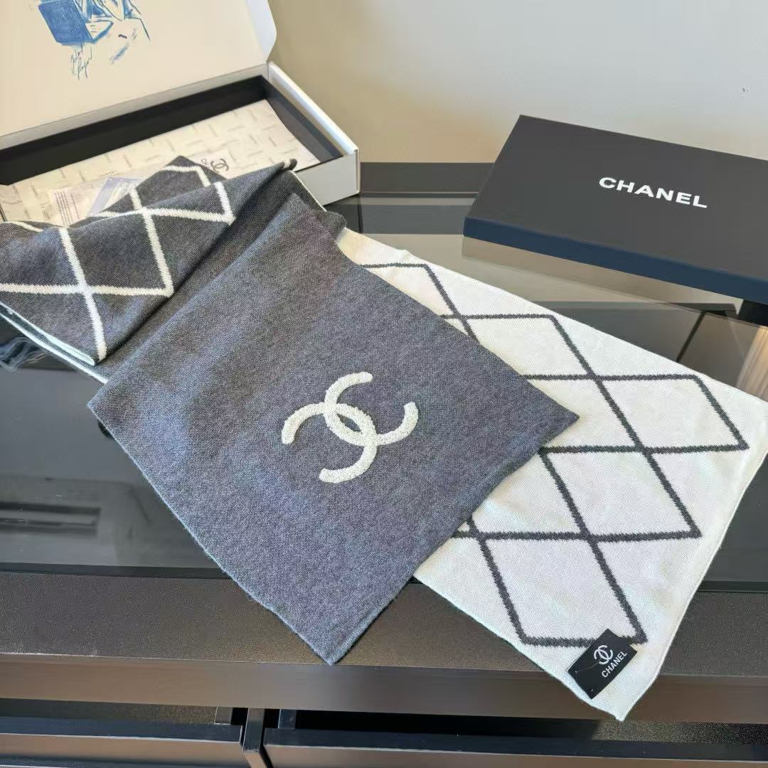 CHANE1 ダブルC チェック柄ウールスカーフ【50％割引+送料無料】