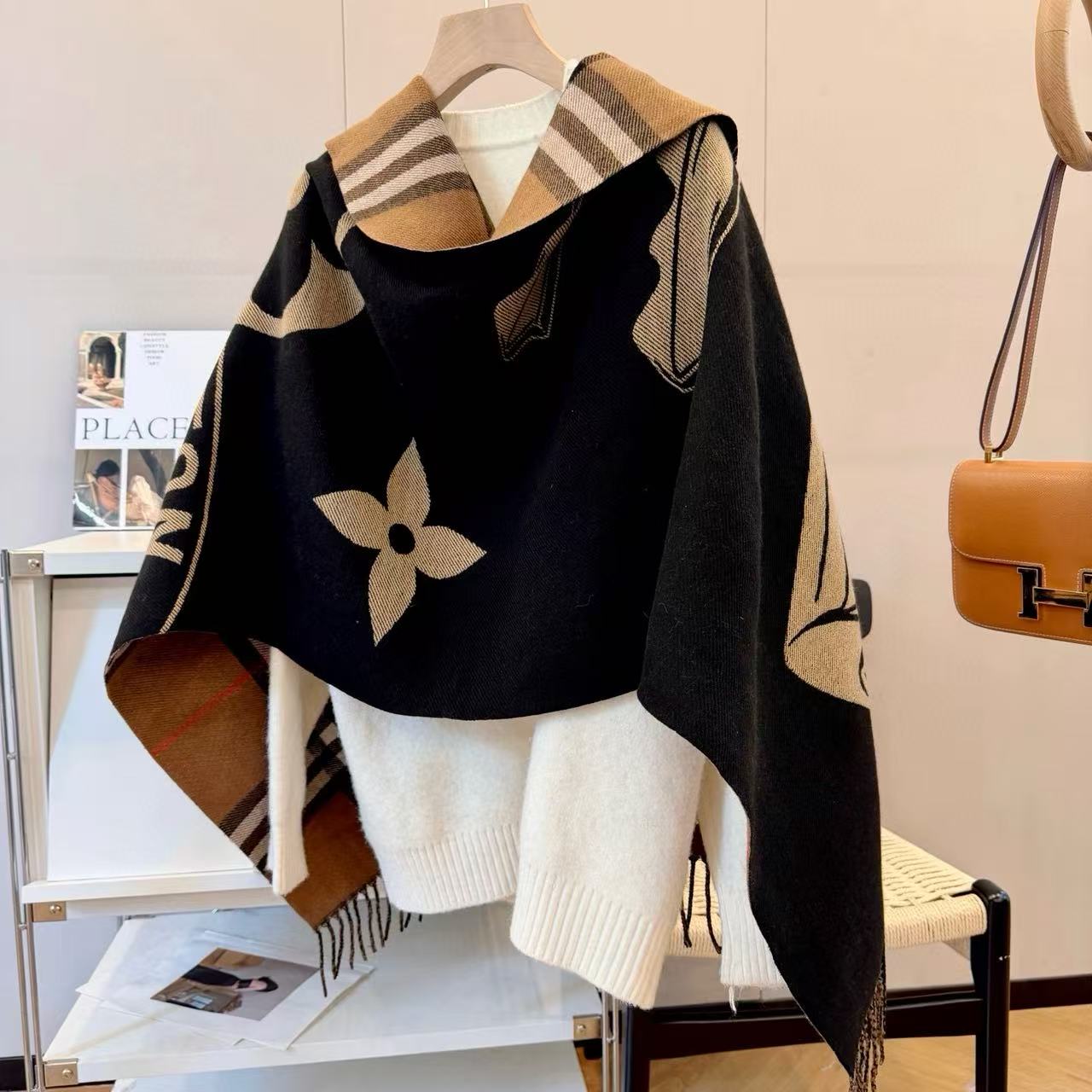 LV四つ葉のクローバータッセルウールスカーフ【50％割引+送料無料】