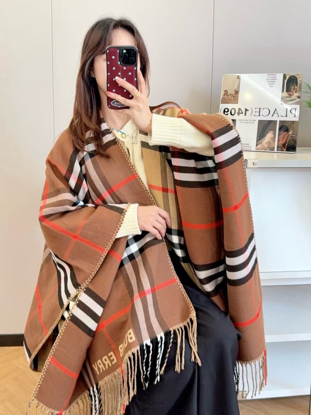 BUR8ERRY チェック柄フリンジウールケープ【50％割引+送料無料】