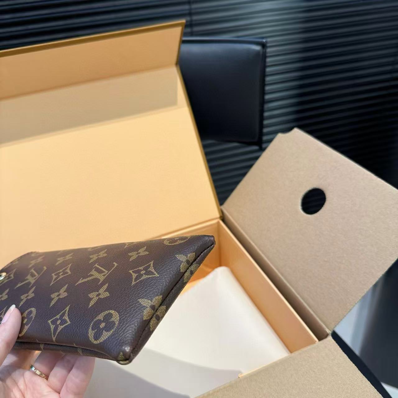 LVプリントのメガネバッグ【50％割引+送料無料】