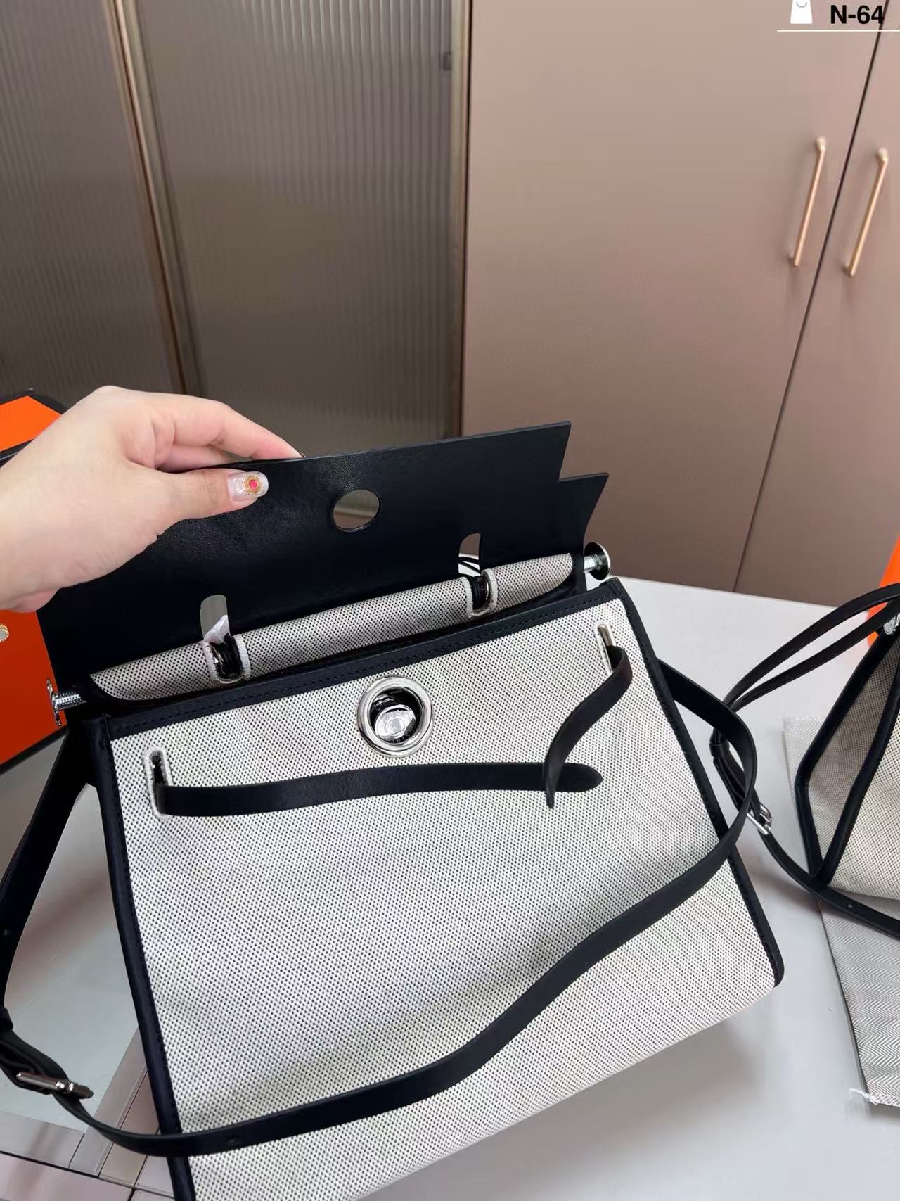 HERME5 キャンバスハンドバッグ【50％割引+送料無料】