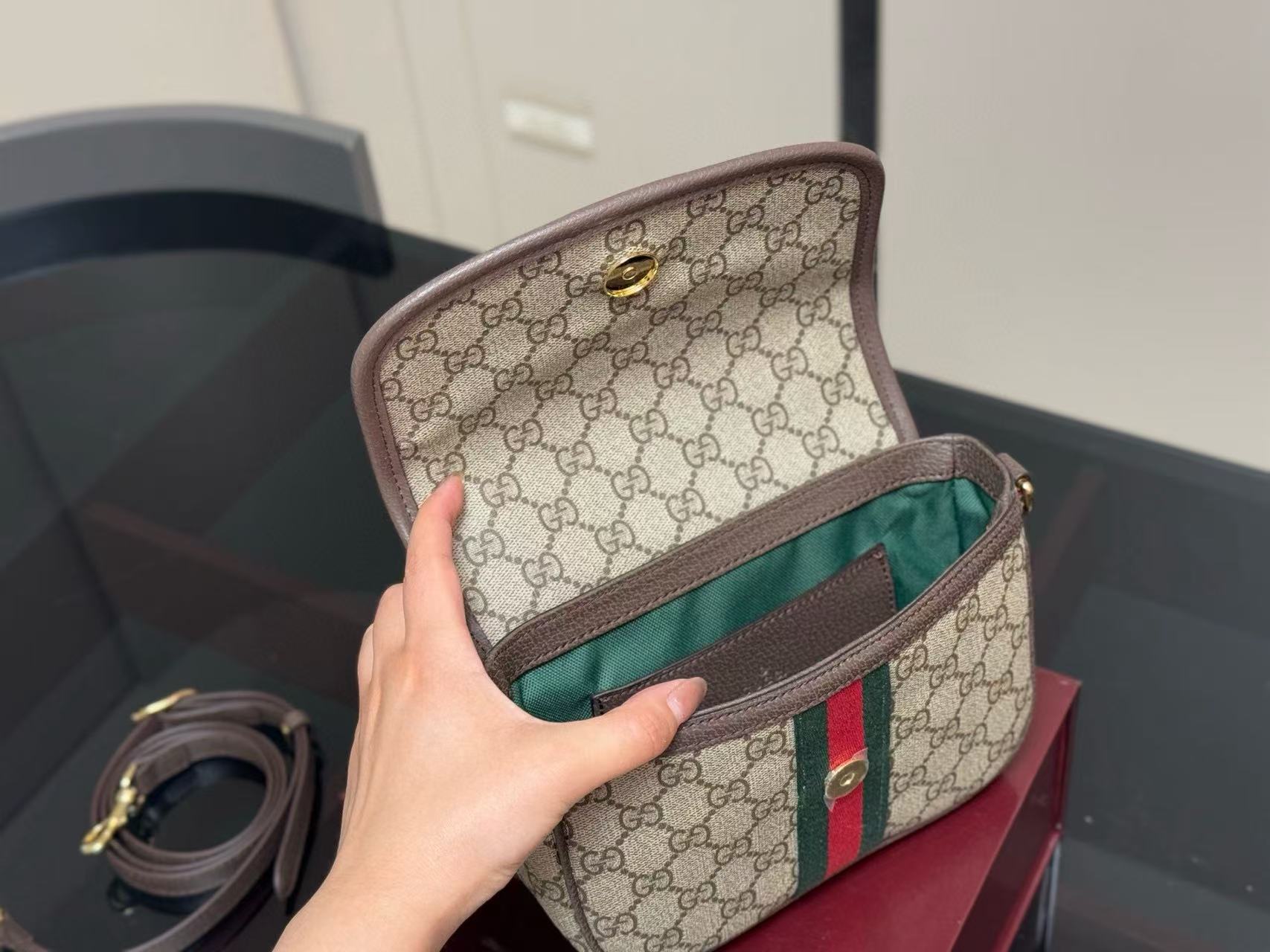 GUCC1 ジャカード ショルダー クロスボディバッグ【50％割引+送料無料】