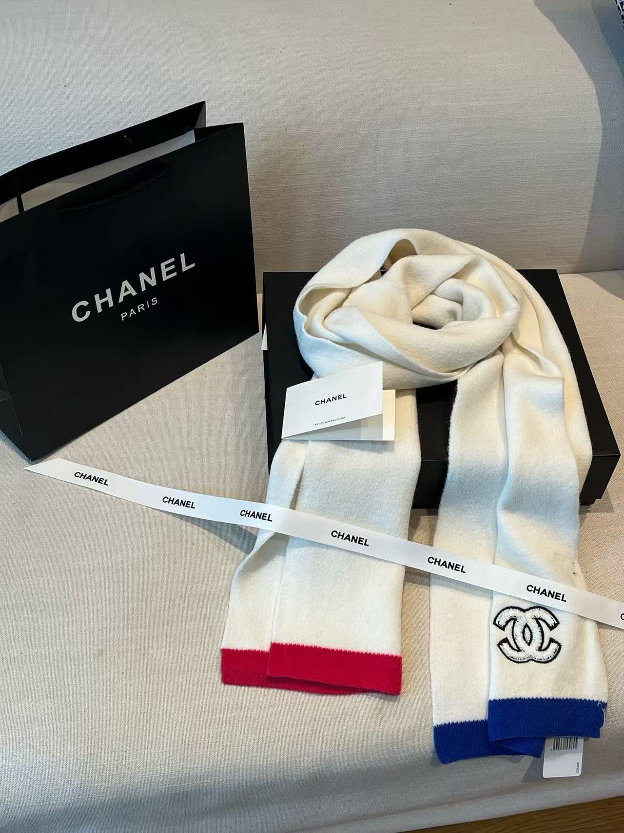 CHANE1 ダブルC 高品質カシミアスカーフ【50％割引+送料無料】