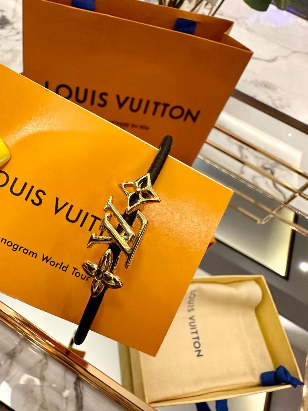 LV四つ葉のクローバーブレスレット【50％割引+送料無料】