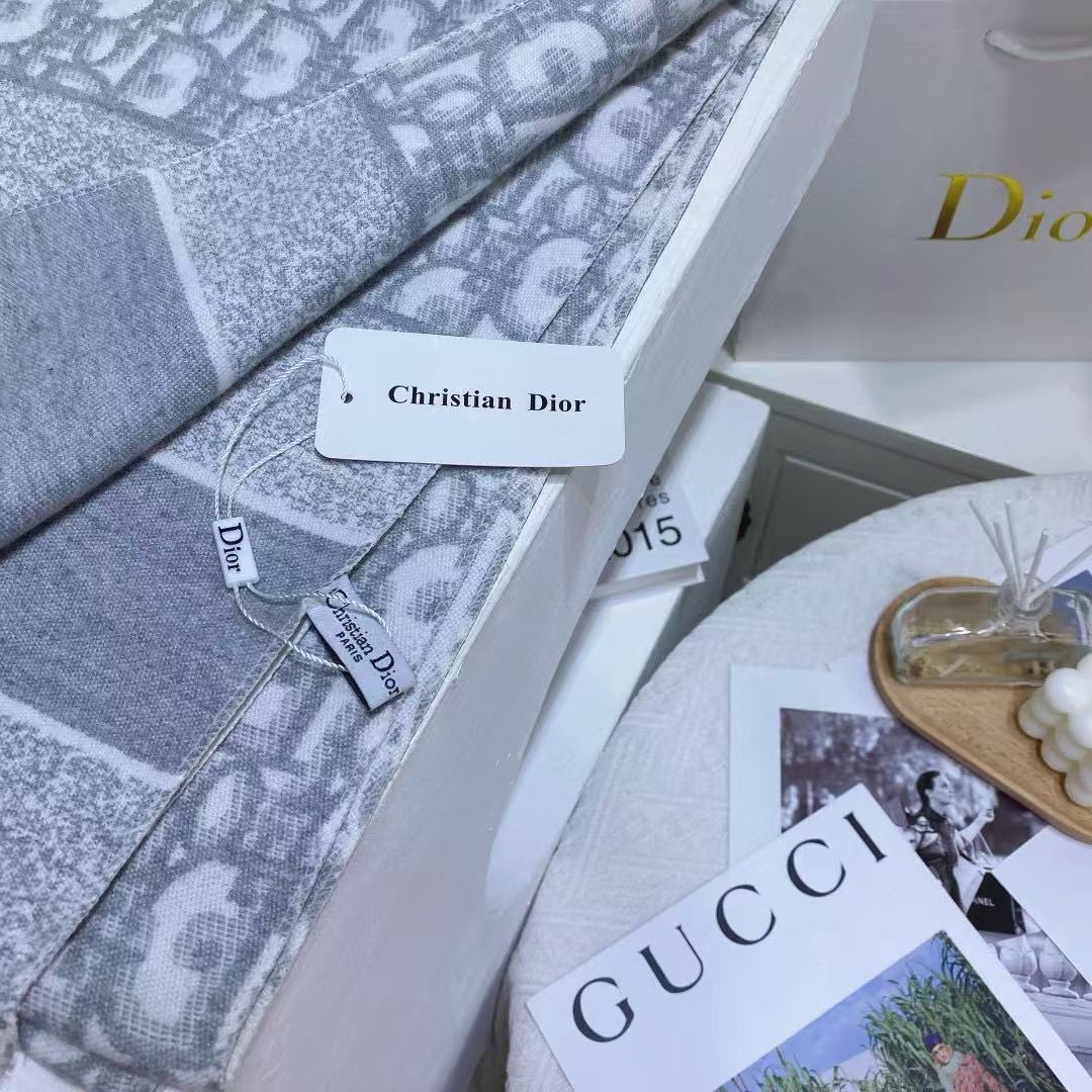 DI0R ジャカードタッセル カシミアスカーフ【50％割引+送料無料】