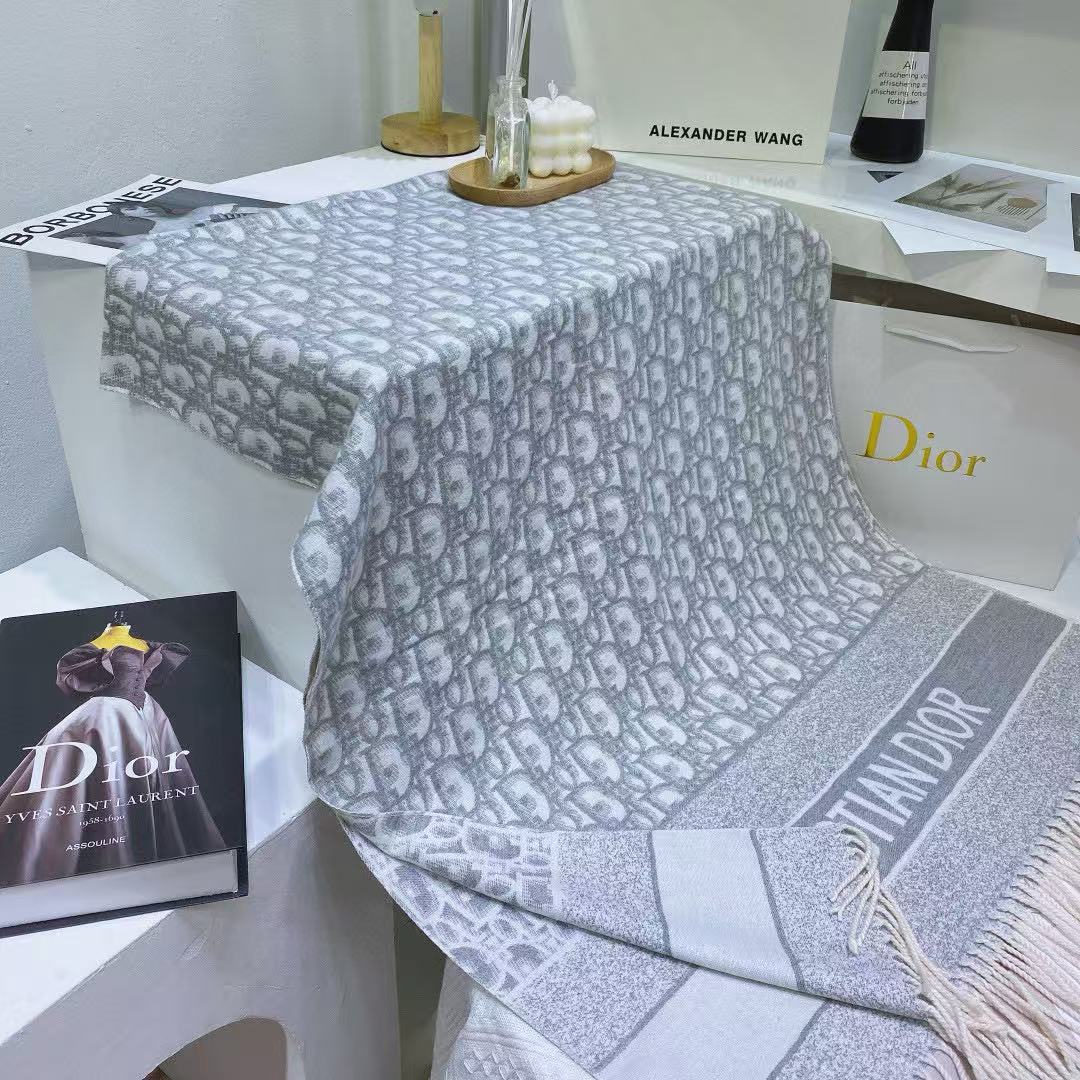 DI0R ジャカードタッセル カシミアスカーフ【50％割引+送料無料】