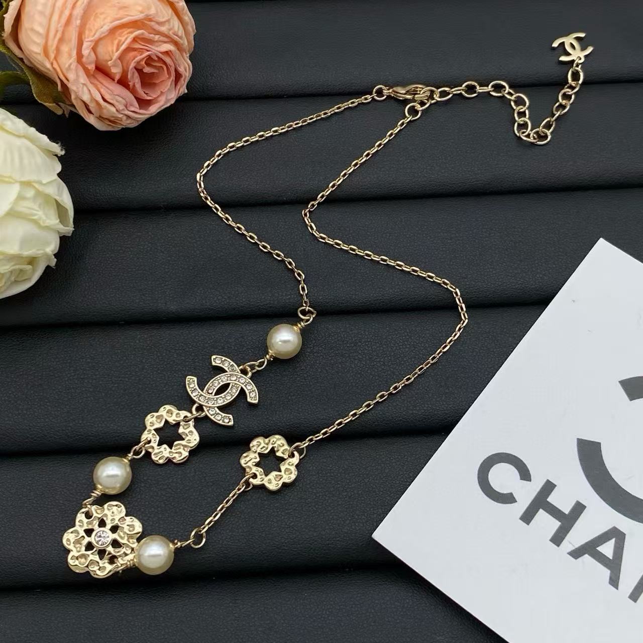 CHANE1 ダブルCパールネックレス【50%割引+送料無料】