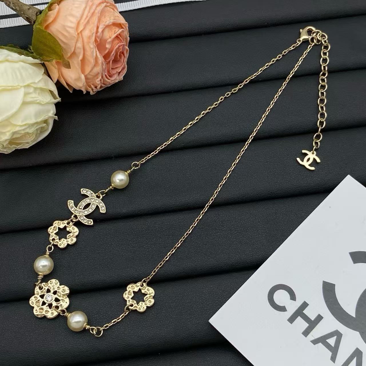 CHANE1 ダブルCパールネックレス【50%割引+送料無料】