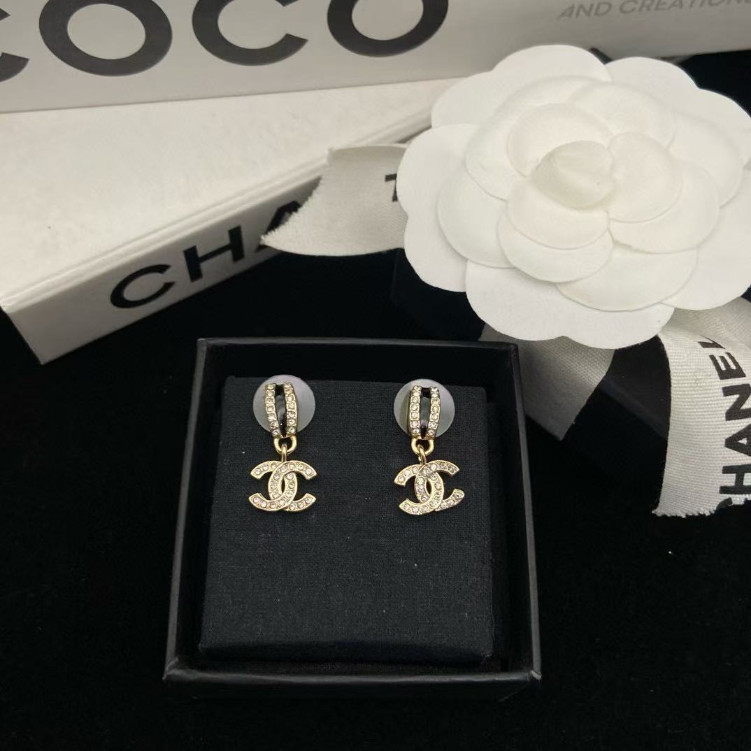 CHANE1 ダブルC ダイヤモンドイヤリング【50％割引+送料無料】