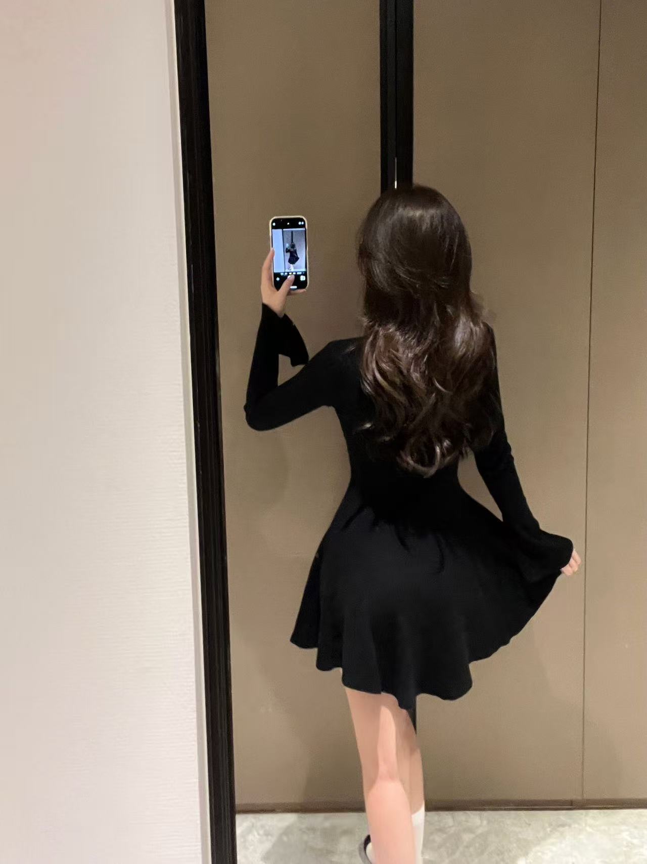 CHANE1 ダブルCVネックウールドレス【50%割引+送料無料】