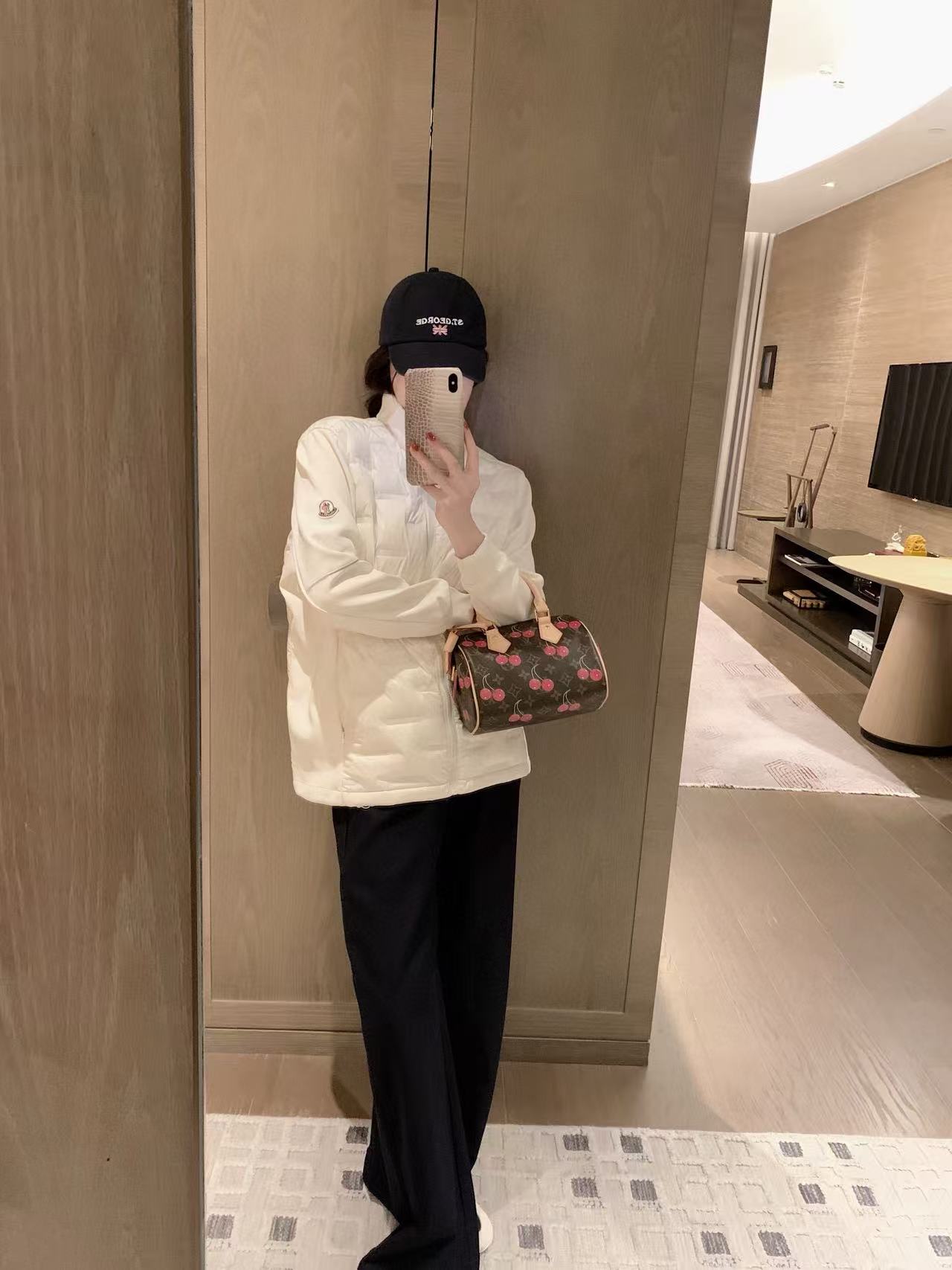 M0NCLER ミニマリスト ダウンジャケット【50％割引+送料無料】